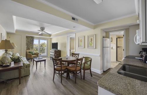 North Litchfield Beach Condominio | Litchfield By the Sea Parque acuático Acceso, balcón ESTANCIAS NOCTURNAS BIENVENIDAS