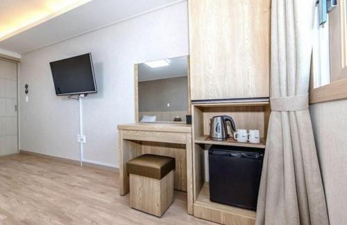 Jungmun Hotel | SH Jungmoon City Stay