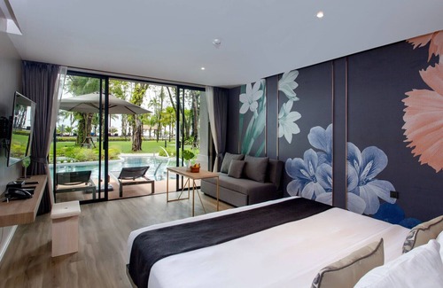 Khuekkhak Complejo | Habitación grande + cama King + jacuzzi junto al mar (S07)