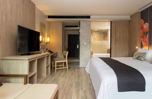 Khuekkhak Hotel | Habitación con acceso a la piscina con terraza privada (P04)