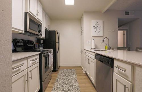 Ivey Ranch - Rancho Del Oro Apartamento | Shabby Chic Oceanside King & 2 Queen bed Pool GYM