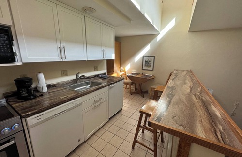 West End Apartamento | Shadow Mountain Lodge
