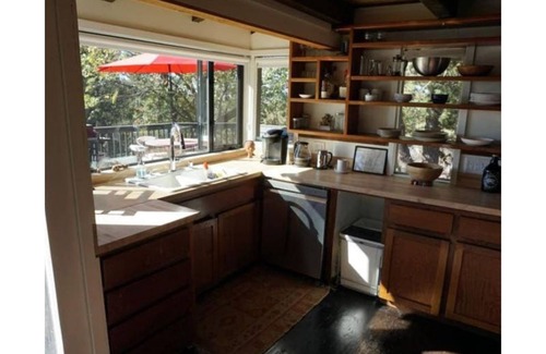 Pine Cove Cabina | SHADOW PINE LODGE 1925 OLD HUNTING LODGE.