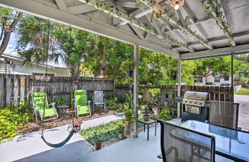 Croissant Park Casa | Shady and Eclectic Fort Lauderdale Dwelling with Yard!