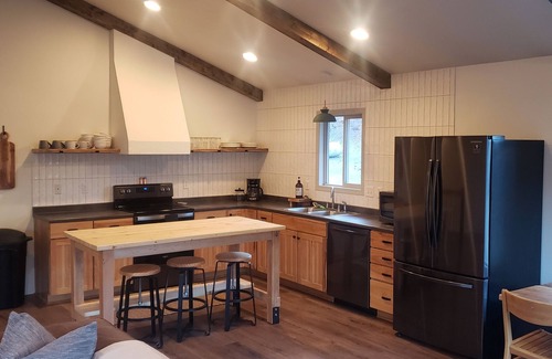 Yankton Cabina | Shady Creek Cabin - Family Friendly Getaway Near Lake