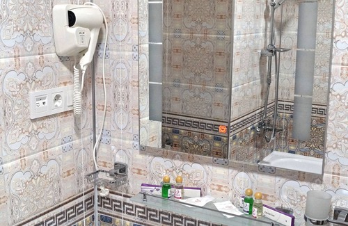 Bukhara Hotel | Shahriston