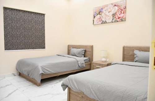 Dammam Chalet De Esquí | SHALLY VILLAGE