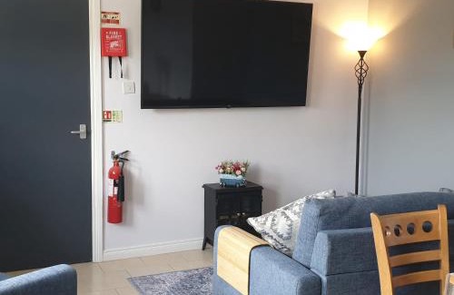 Markethill Apartamento | Shalom Apartment 98B