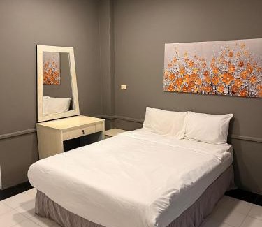 Chaweng City Center Hotel | Shalom Center chaweng Samui