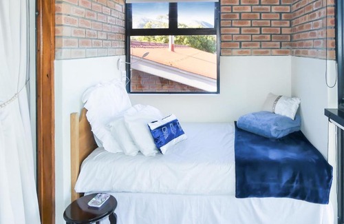 Kleinmond Casa | Shalom Self Catering