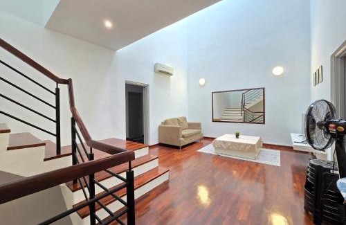 Tanjung Bungah Casa | Shamrock Beach Villas - Batu Ferringhi