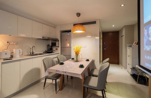 Downtown Shanghai Apartamento | Shanghai Hills & Wanye Spacious Suites