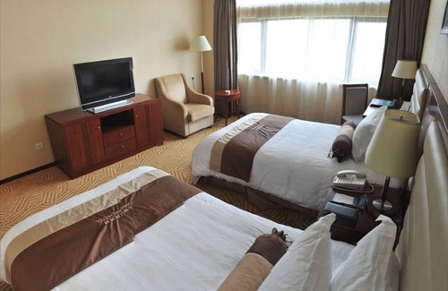 Yangpu Hotel | Shanghai Paradise Hotel