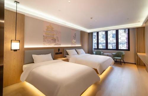 Downtown Shanghai Casa | Shanghai Qiyu Hotel, The Bund Yuyuan Branch