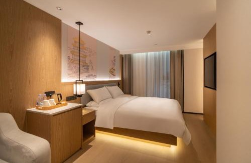 Downtown Shanghai Casa | Shanghai Qiyu Hotel, The Bund Yuyuan Branch