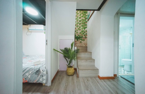 Downtown Shanghai Casa | Shanghai Rainbow No.35