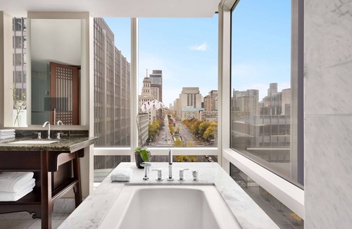 Downtown Toronto Hotel | Shangri-La Toronto