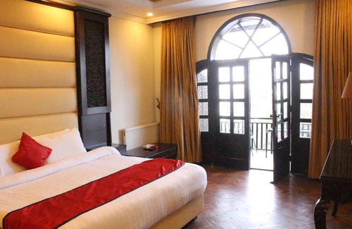Murree Hotel | Shangrila Resort Hotel Murree