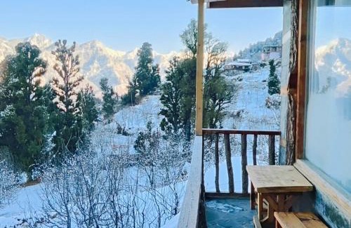 Mohal Cabina | Shantchit Yoga & Wellness Resort Kasol