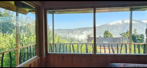 Mohal Cabina | Shantchit Yoga & Wellness Resort Kasol
