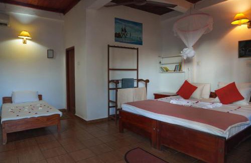 Unawatuna Casa | Shanthi Beach Resort