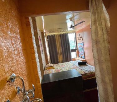 Tapovan Casa | Shanti Shanti Ganga View