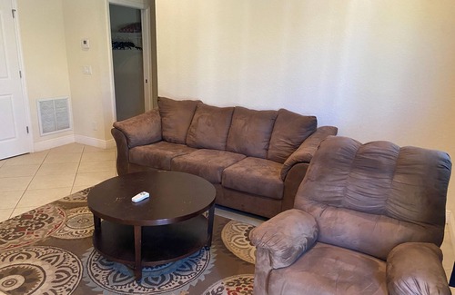 Tavares Apartamento | Shantiniketan Apartment /50 minutes to the Disney 2 mile to down town Tavares.