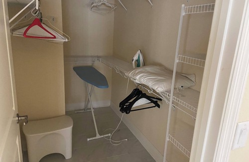 Tavares Condominio | Shantiniketan H 5 /2705 /50 minutes to the Disney 2 mile to down town Tavares.