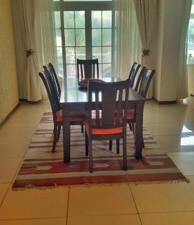 Shanzu Apartamento | Shanzu Oceanfront Apartments and Suites