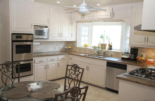 Inglewood Casa | Shared Home