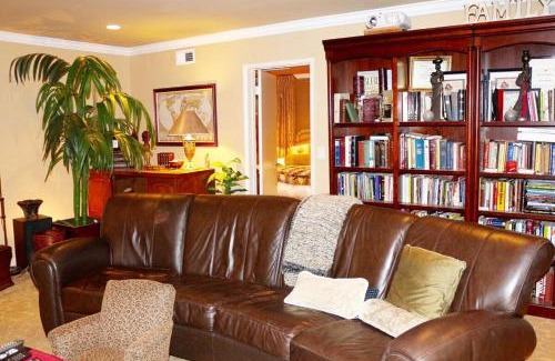 Inglewood Casa | Shared Home
