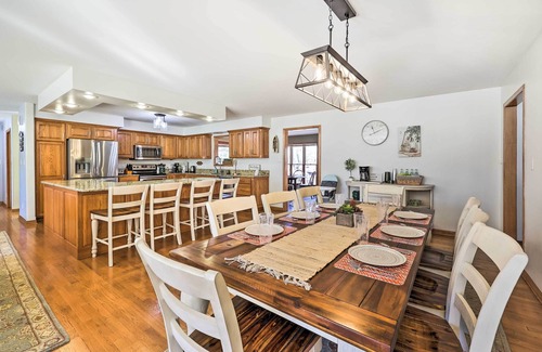 Grove Casa | Shared Hot Tub, Pool & Dock: Lakefront Grove House