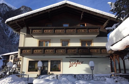 Heiligenblut Cabaña | Shared room, shower/WC - Pension Lagler