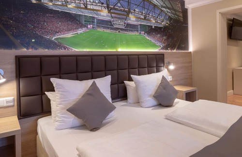 Kaiserslautern Hotel | Habitación compartida con ducha / WC - Hotel-Restaurant Barbarossahof