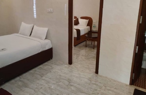 Yercaud Hotel | Sharma JEE FarmHouse