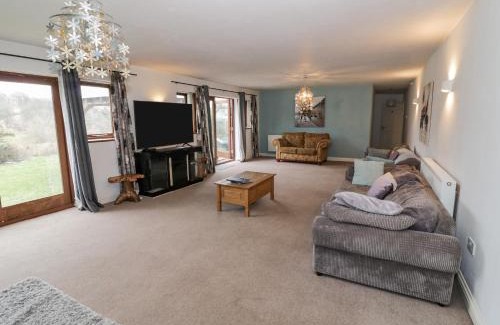 Shatterford Casa | Shatterford Lakes