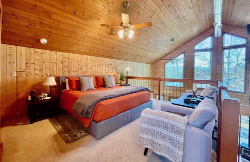 Ozark Casa | Shawnee Overlook - Lakefront Retreat on Lake Egypt