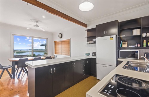 East Ballina Casa | Shaws View - Spectacular Bay Views