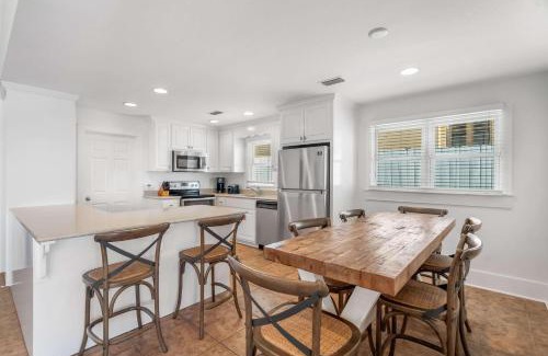 Seagrove Beach Casa | She Sells Seashells