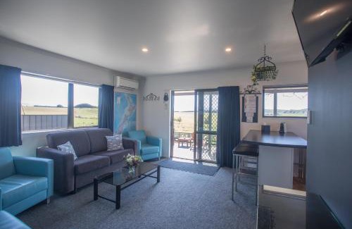 Coal Stream Casa | Shearvue Farmstay with Optional Free Farm Experience at 5pm