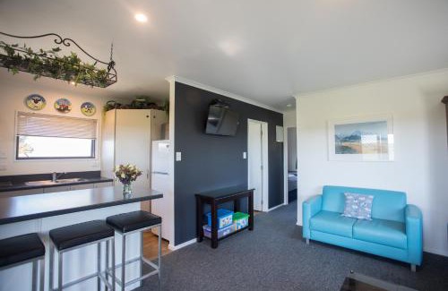 Coal Stream Casa | Shearvue Farmstay with Optional Free Farm Experience at 5pm
