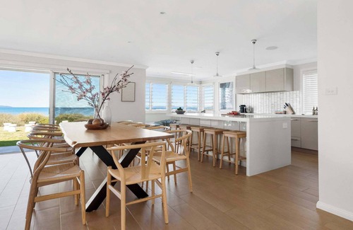 Callala Beach Casa | 'Shearwater' - Jervis Bay Beach Front