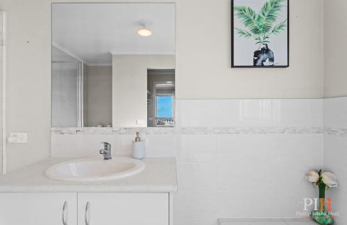 Sunderland Bay Casa | Shearwater Ocean Views