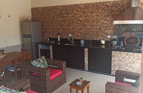 Jardim Rio da Praia Casa | Shed with private access and private pool