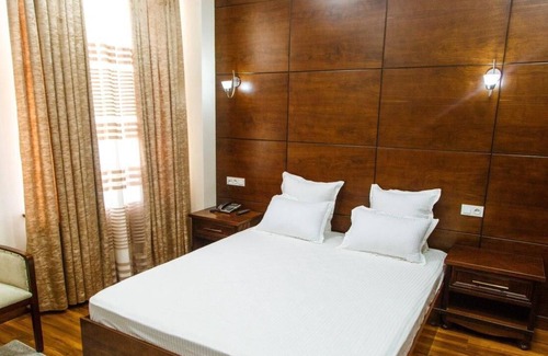 Namangan Hotel | Shedevr Plaza