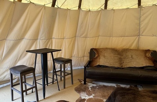 Cameron Cabina | Sheep Creek Ranch Buffalo Luxury Glamping Tipi