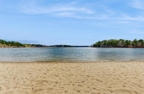 Brewster Casa | Sheep Pond Bow House