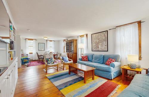 Brewster Casa | Sheep Pond Bow House
