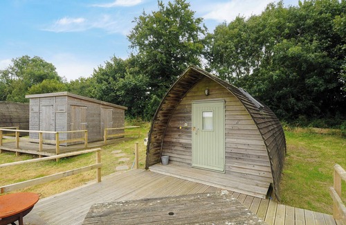 Liskeard Cabaña | SHEEP SHED @ PENBUGLE ORGANIC FARM, pet friendly in Looe