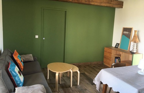Ayherre Casa | Sheepfold facing the Pyrenees